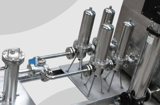 Przemysłowa kwasowa maszyna do filtracji chemicznej Ciecz Filtr workowy Galwanizacja