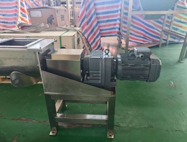 Zapewnienie w pełni zautomatyzowanych rozwiązań linii produkcyjnych do pakowania soli