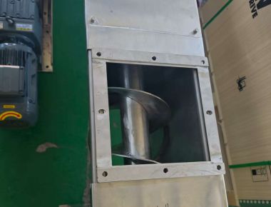 System pakowania soli o dużej prędkości z formowaniem torebek, ważeniem i inspekcją