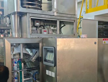 Kompletna linia produkcyjna przemysłowa do automatycznego ważenia i pakowania soli w worki